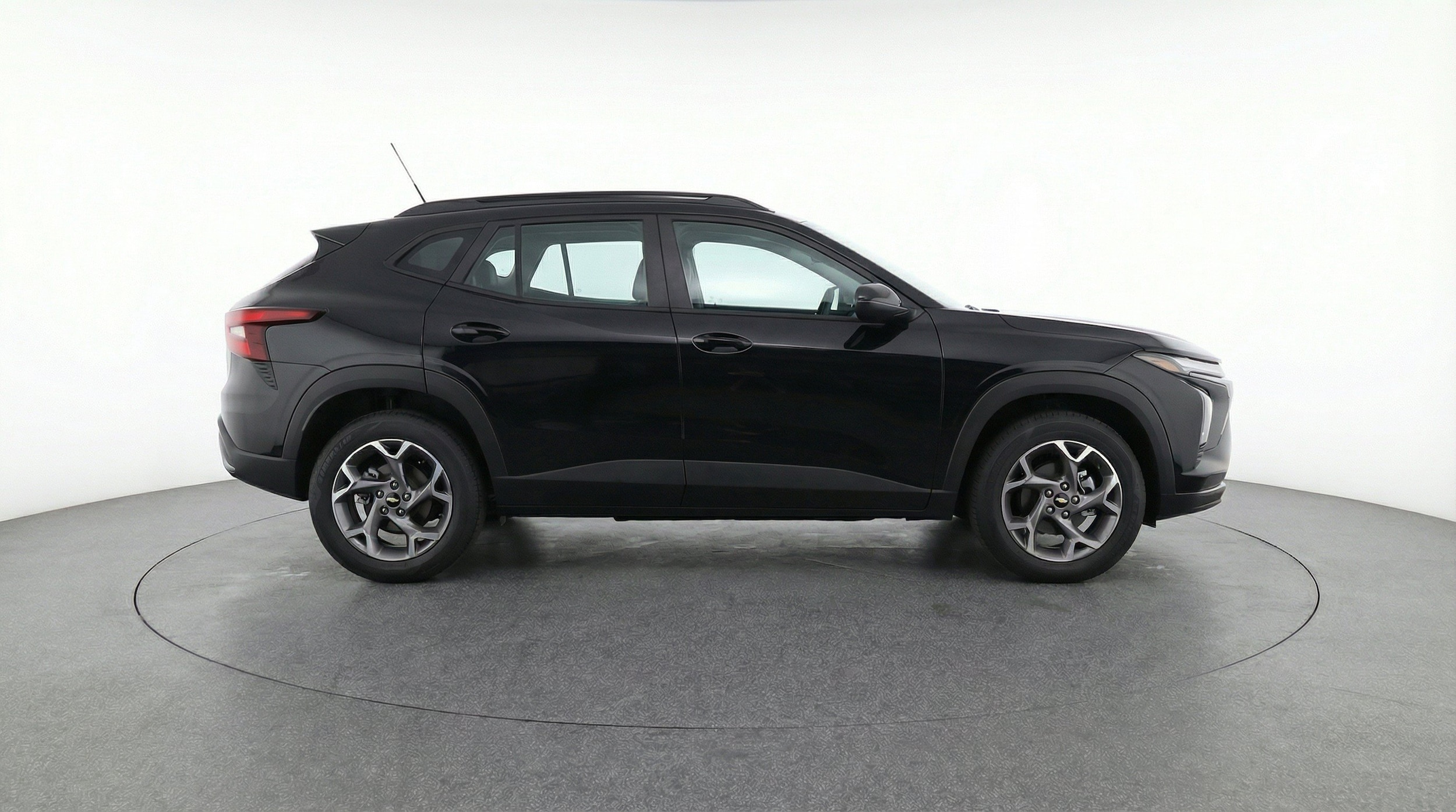 Thumbnail: 2025 Chevrolet Trax - 10