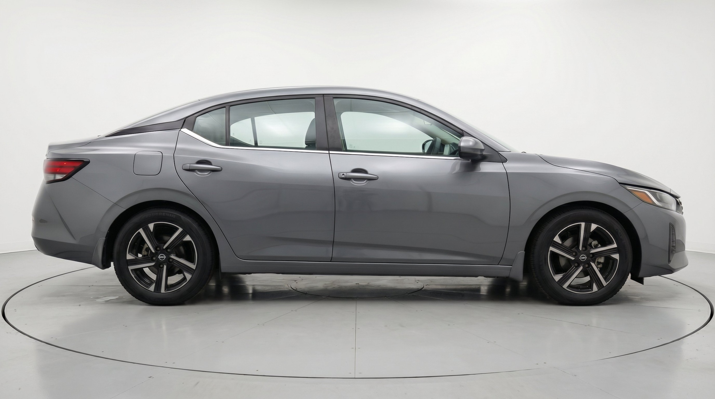 Thumbnail: 2025 Nissan Sentra - 10