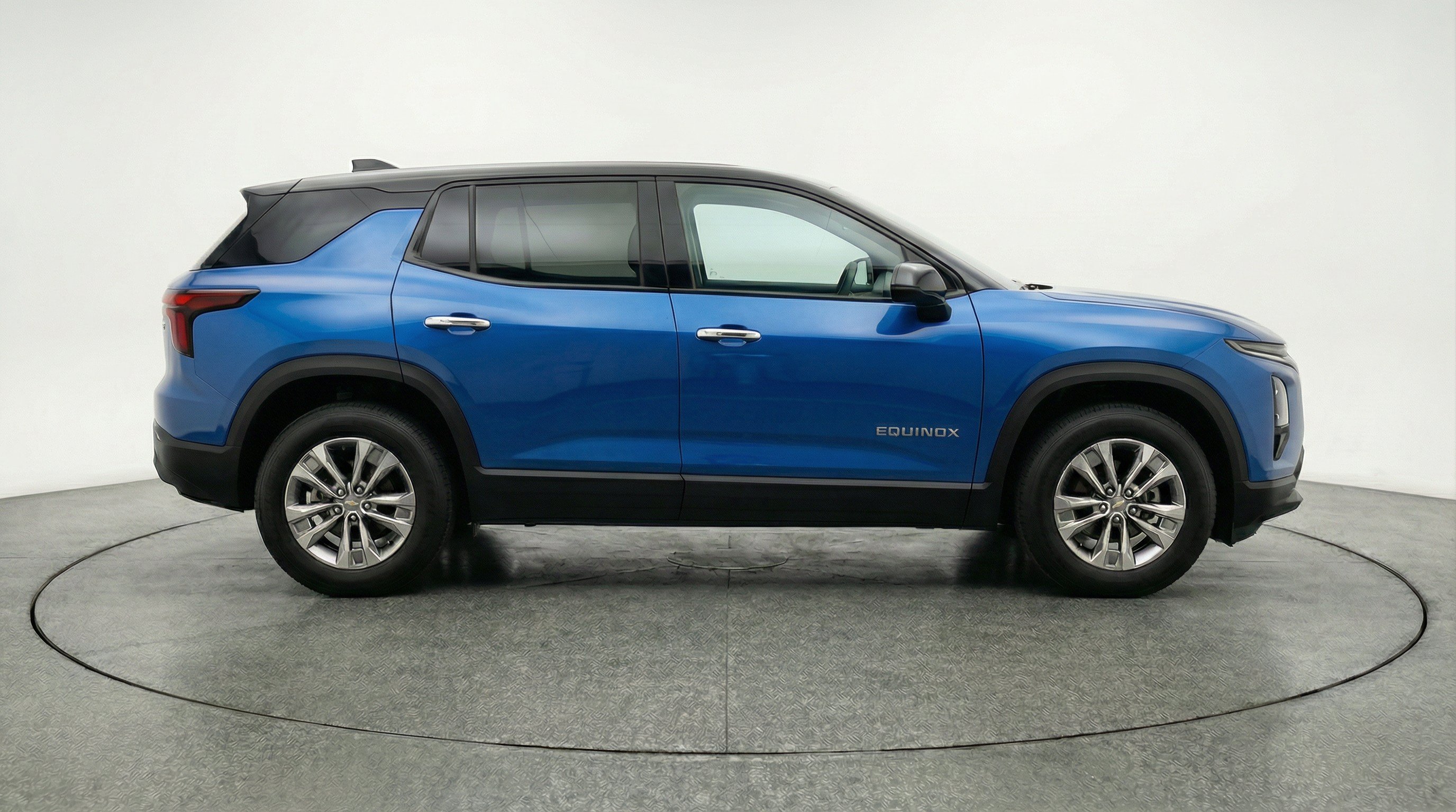 Thumbnail: 2025 Chevrolet Equinox - 11