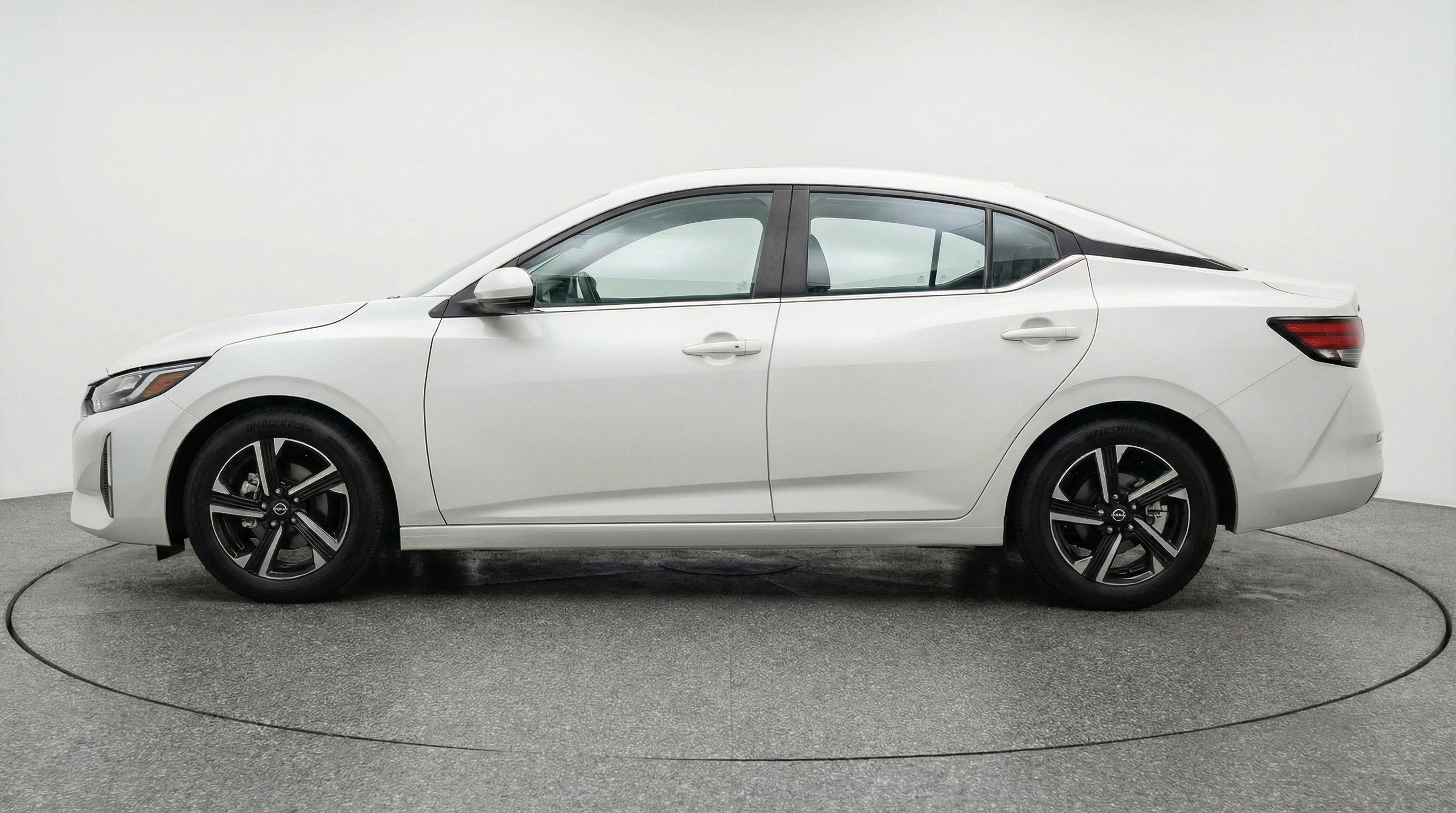Thumbnail: 2025 Nissan Sentra - 5