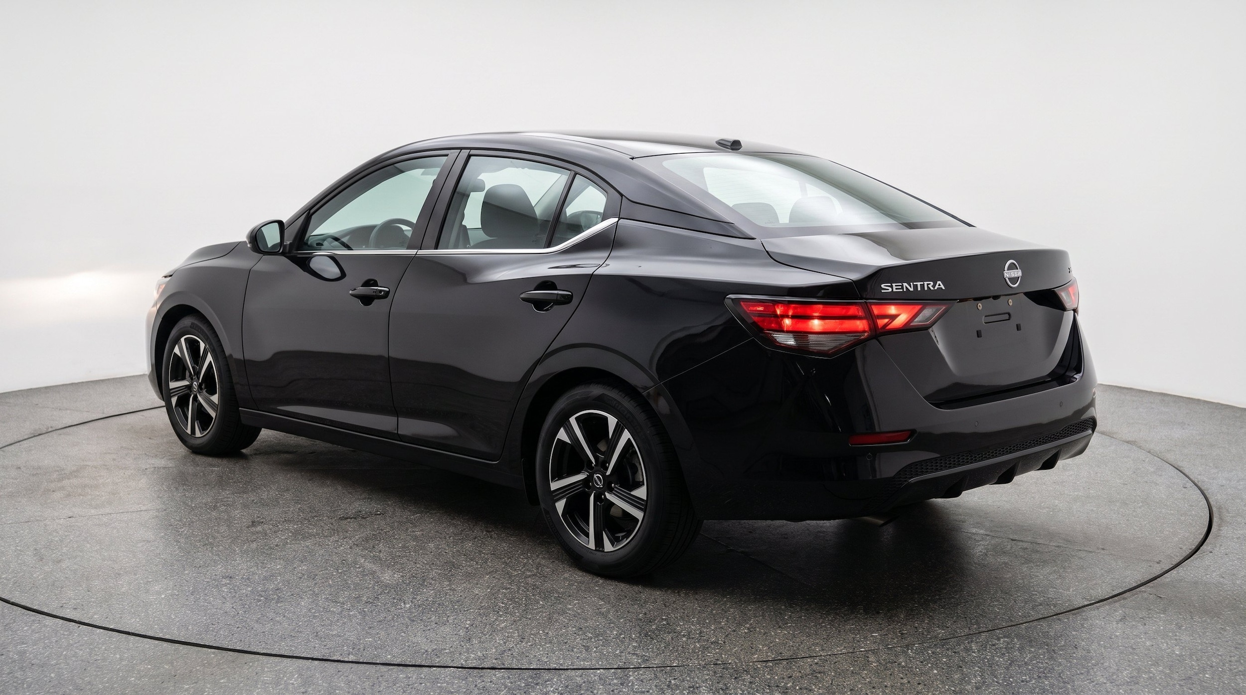 Thumbnail: 2025 Nissan Sentra - 6