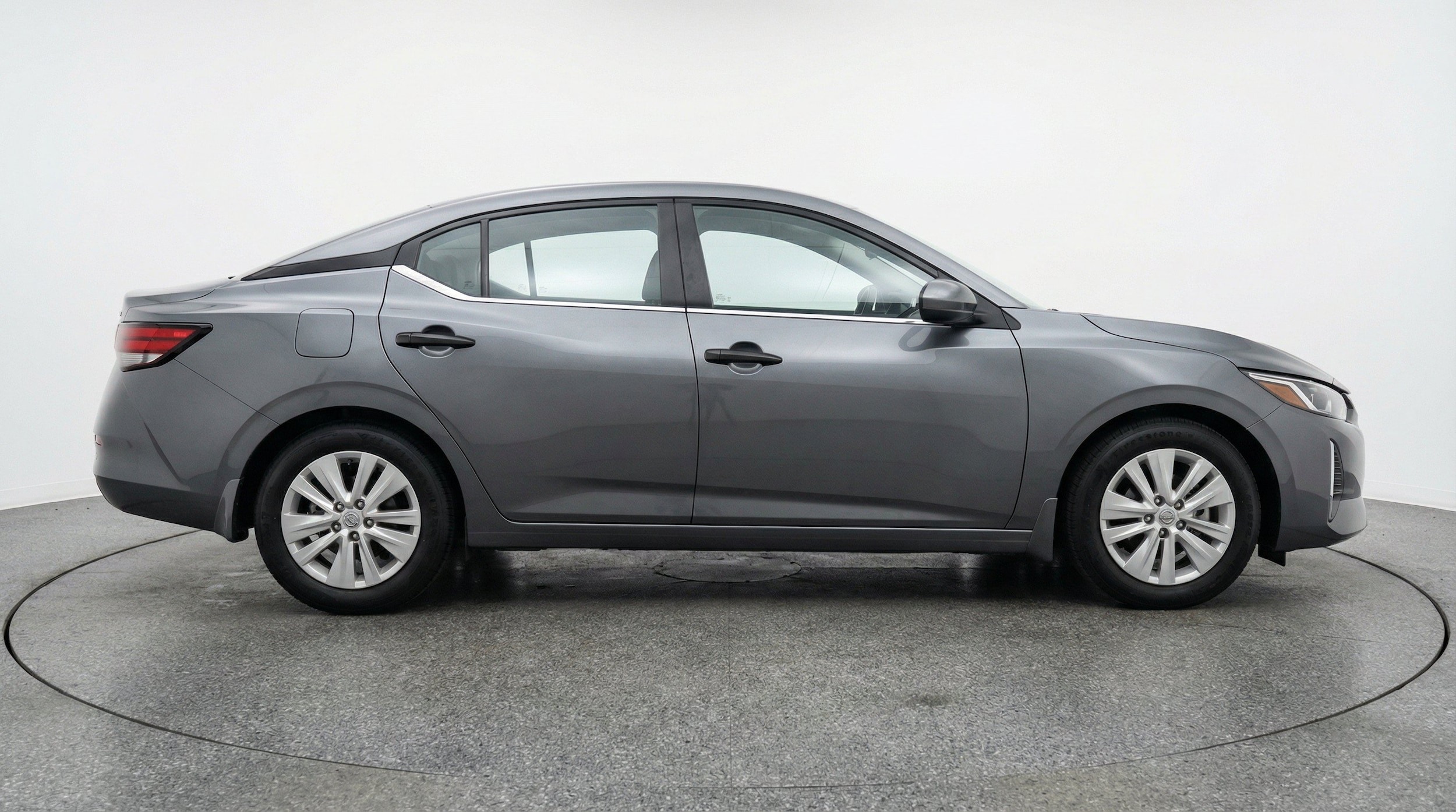 Thumbnail: 2025 Nissan Sentra - 10