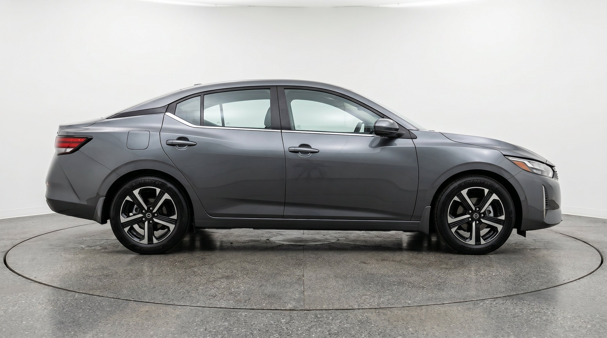 Thumbnail: 2025 Nissan Sentra - 10