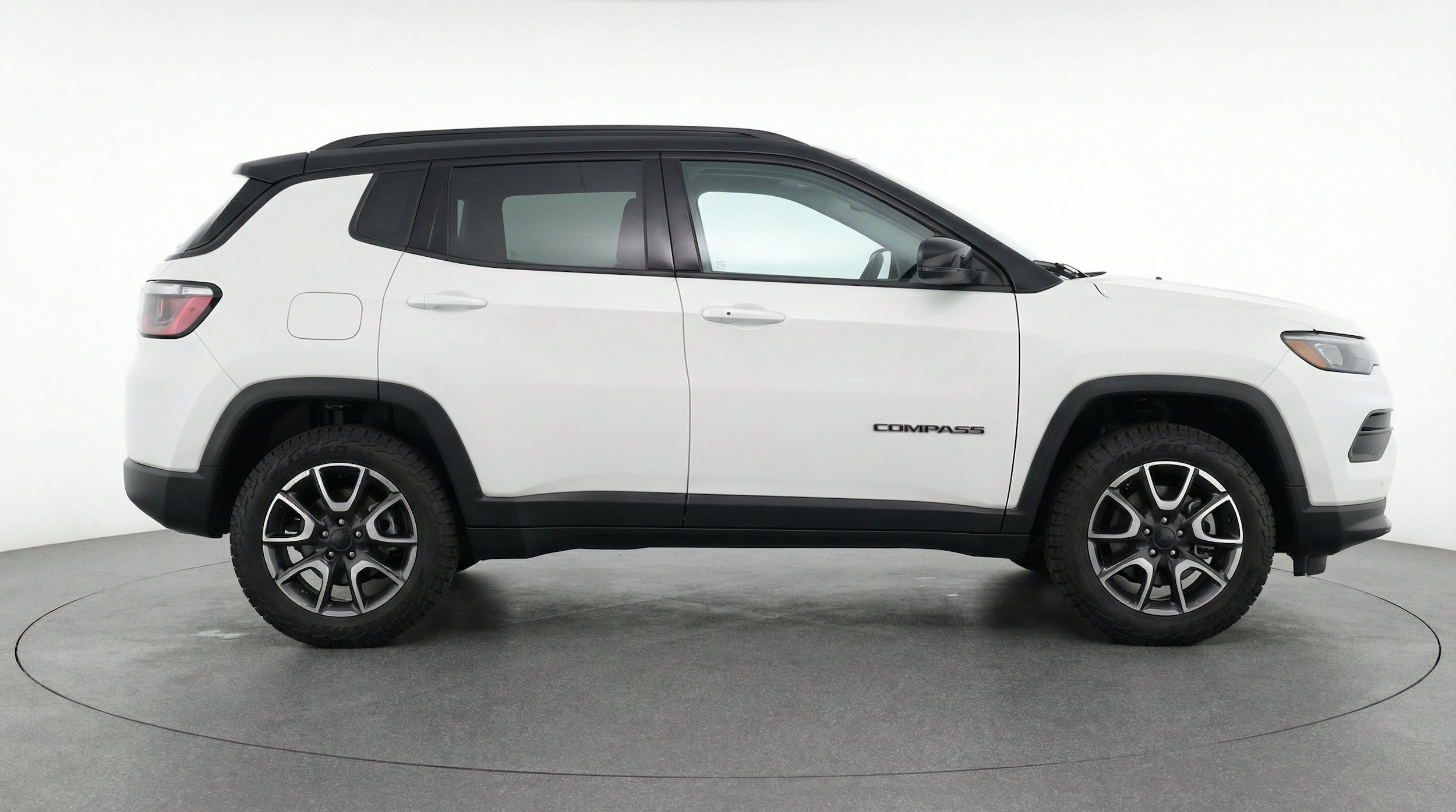 Thumbnail: 2025 Jeep Compass - 11