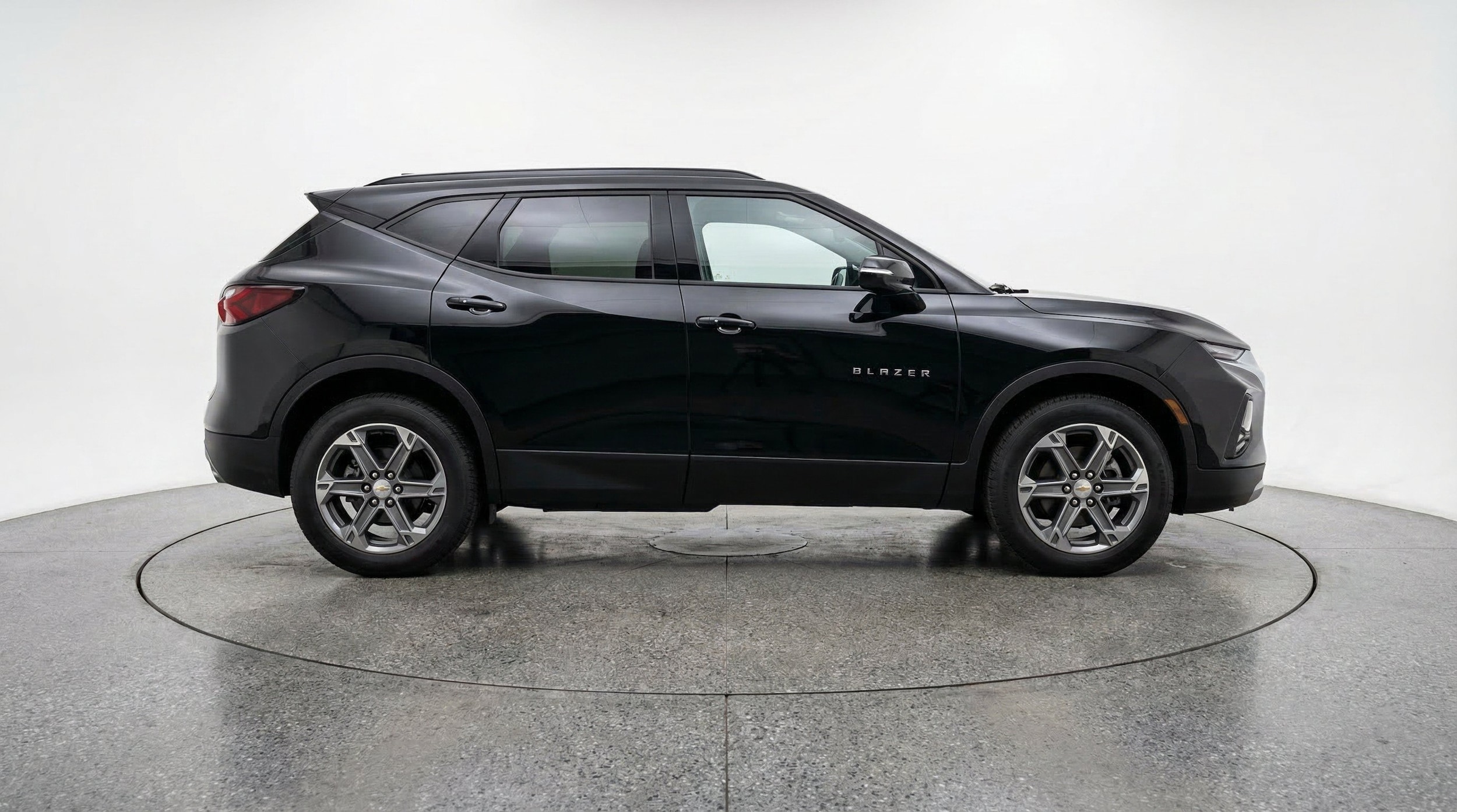 Thumbnail: 2025 Chevrolet Blazer - 10