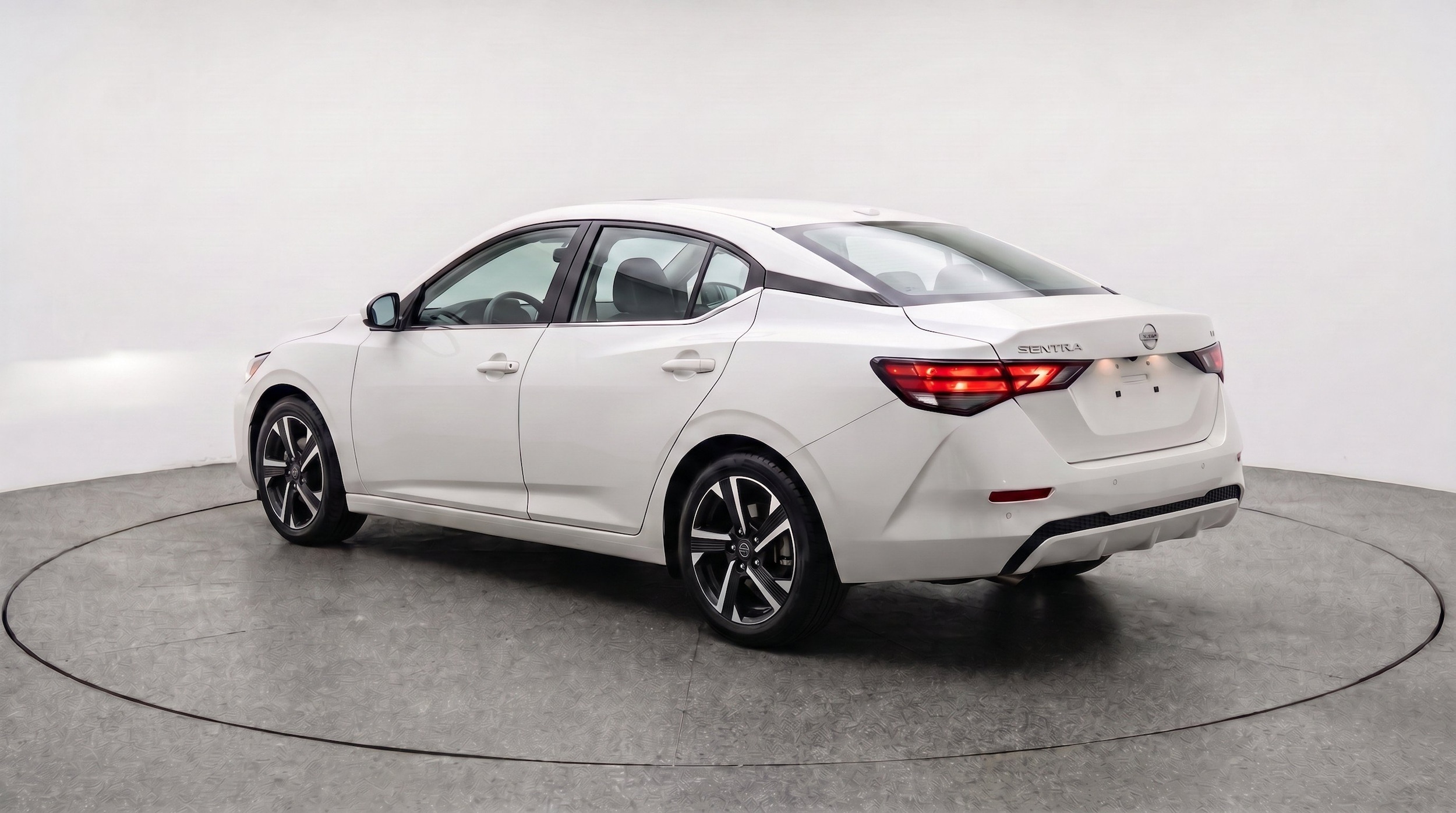 Thumbnail: 2025 Nissan Sentra - 6