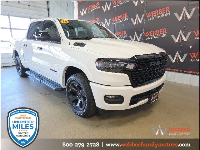 2026 Ram 1500 BIG HORN CREW CAB 4X4 5'7 BOX Pickup