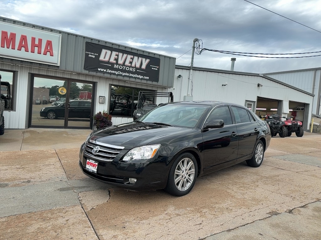Used 2005 Toyota Avalon Limited Sedan