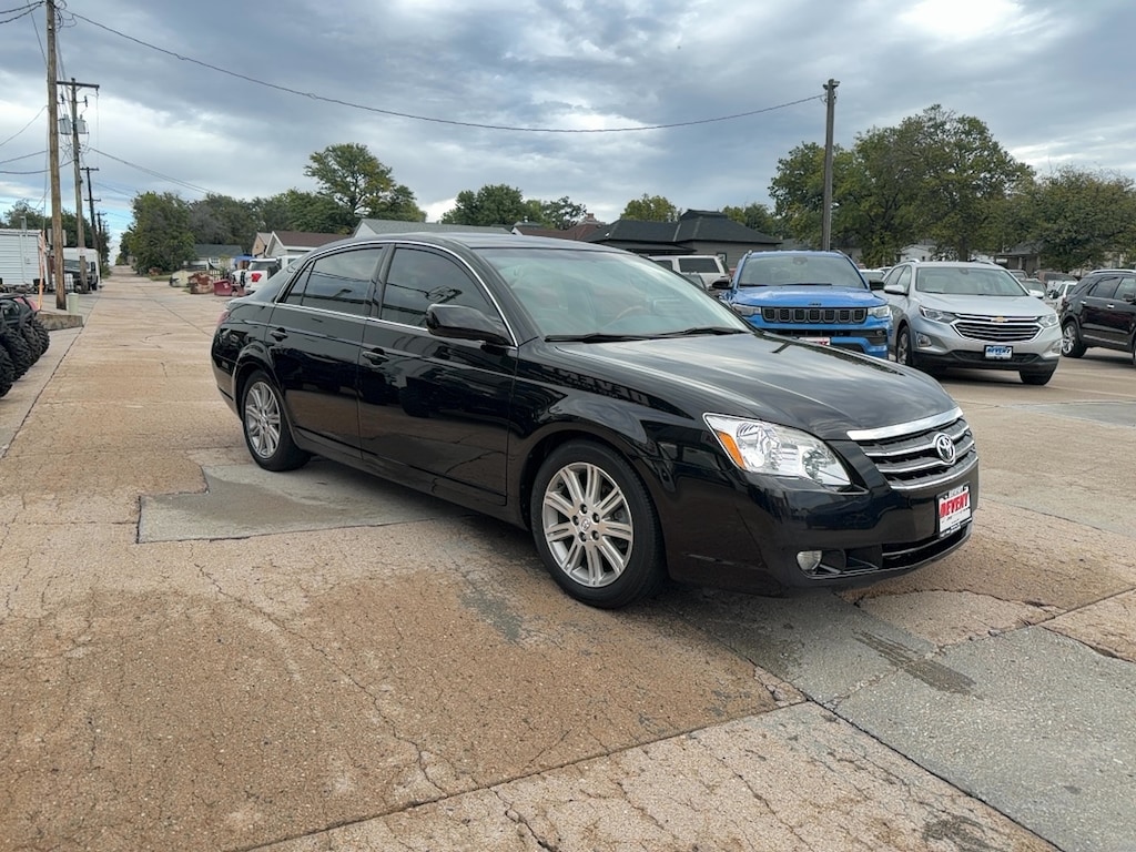 Used 2005 Toyota Avalon Limited Sedan