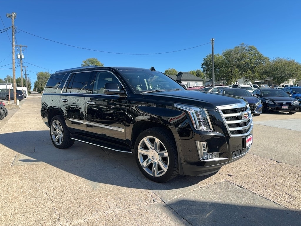 Used 2019 CADILLAC Escalade Premium Luxury SUV