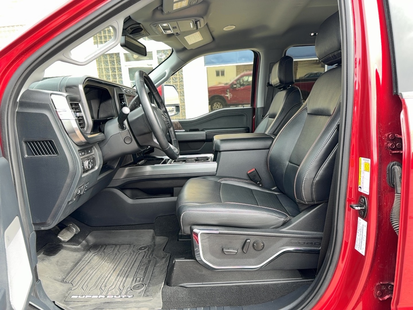 2023 Ford F-350 Super Duty Lariat - Photo 15