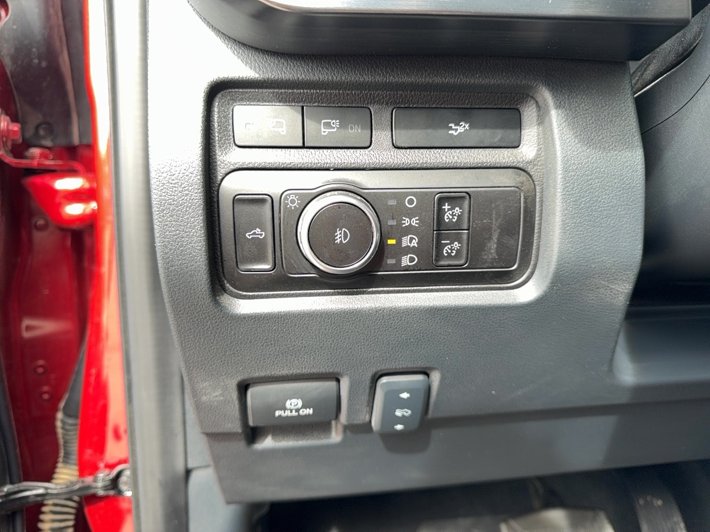 2023 Ford F-350 Super Duty Lariat - Photo 17