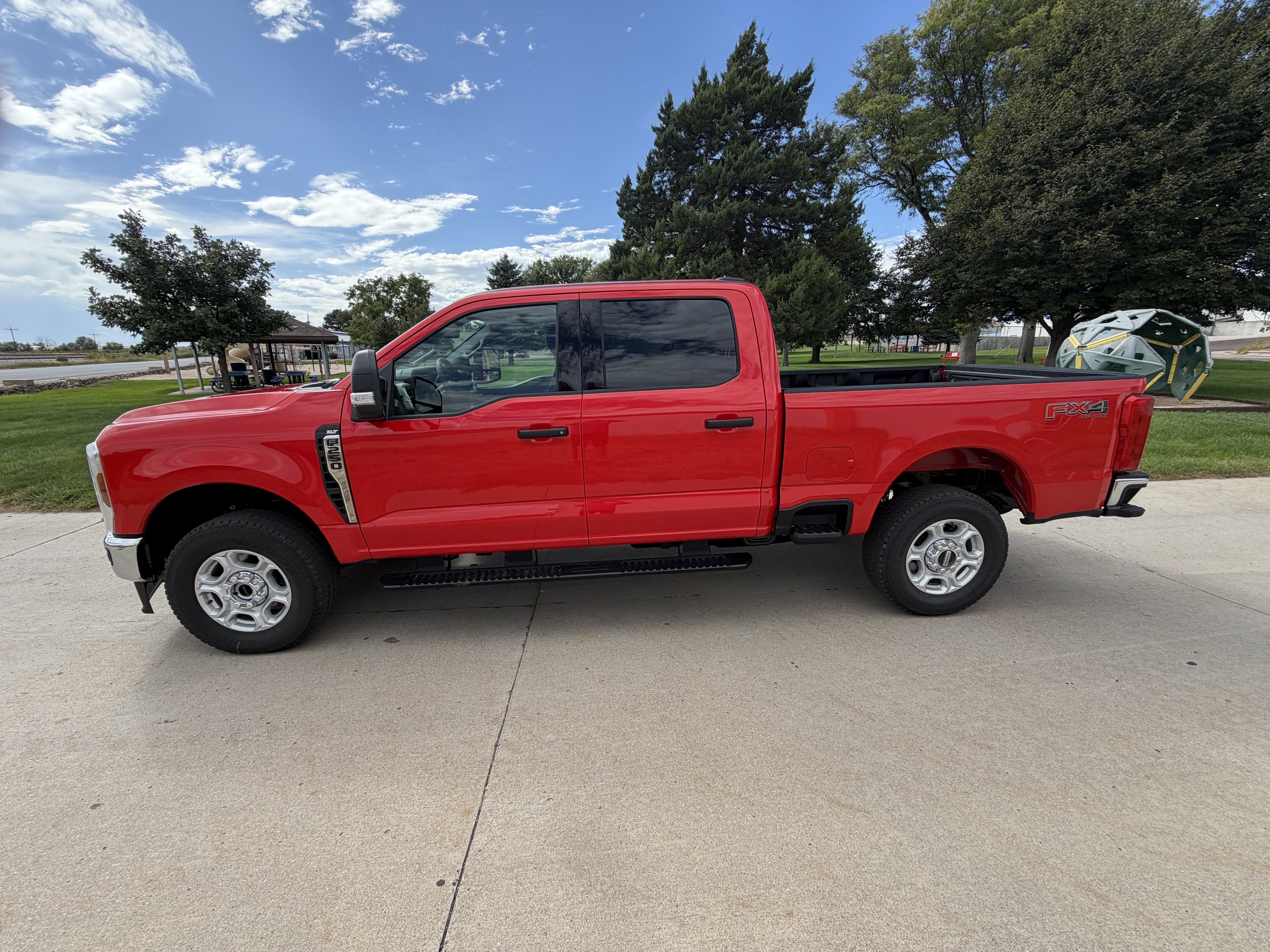 2027 Ford Super Duty F-250&reg; XLT TRUCK