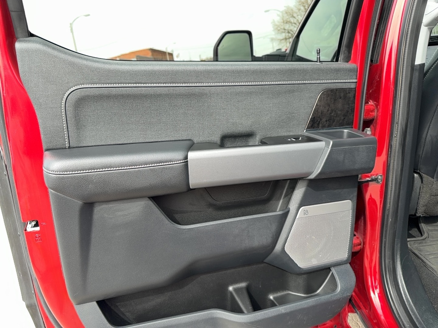 2023 Ford F-350 Super Duty Lariat - Photo 11