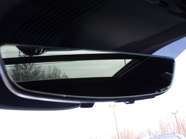 2026 Cadillac VISTIQ Sport - Photo 24