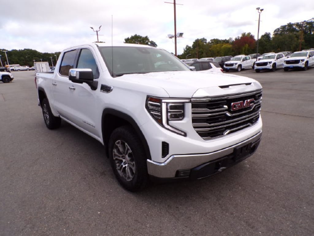 Used 2025 GMC Sierra 1500 SLT Truck