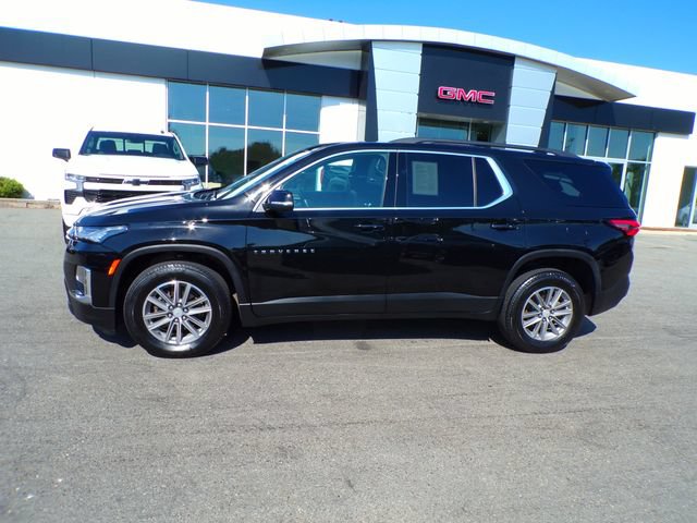 Used 2023 Chevrolet Traverse LT Cloth SUV