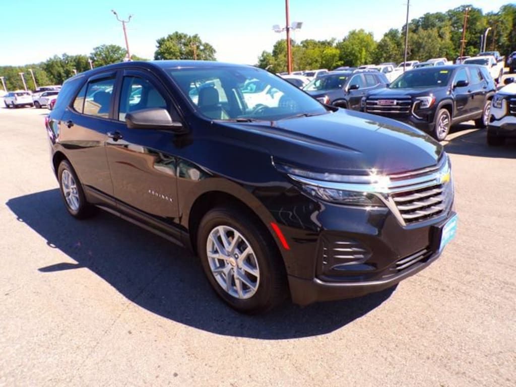 Used 2024 Chevrolet Equinox LS SUV