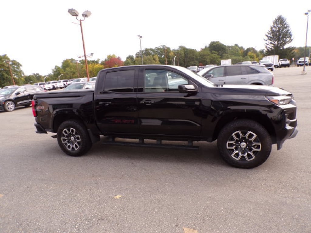 Used 2024 Chevrolet Colorado Z71 Truck