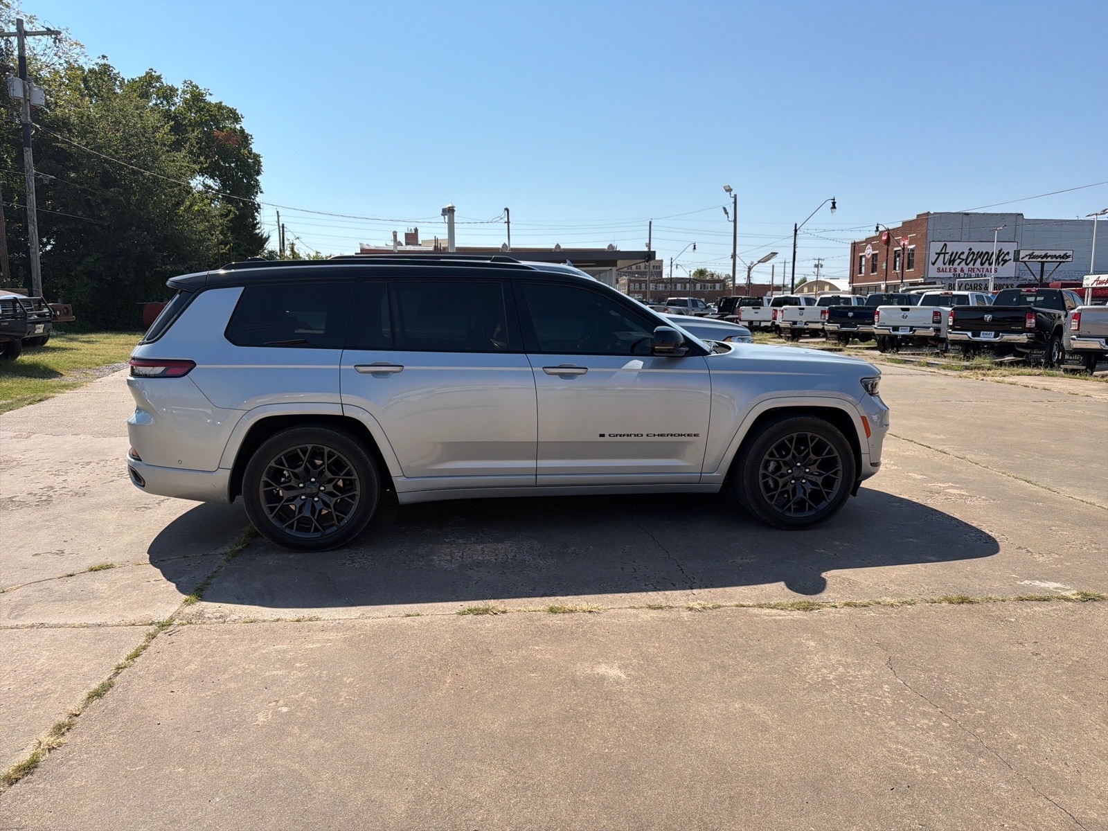 2025 Jeep Grand Cherokee L Summit Reserve