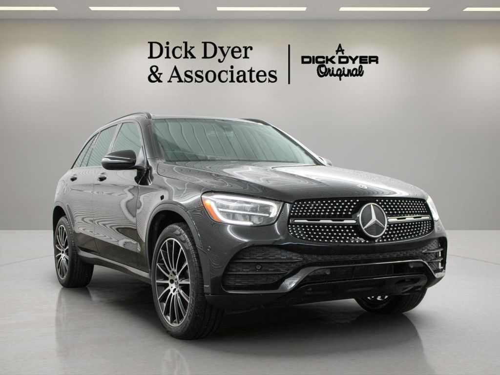 2021 Mercedes-Benz GLC