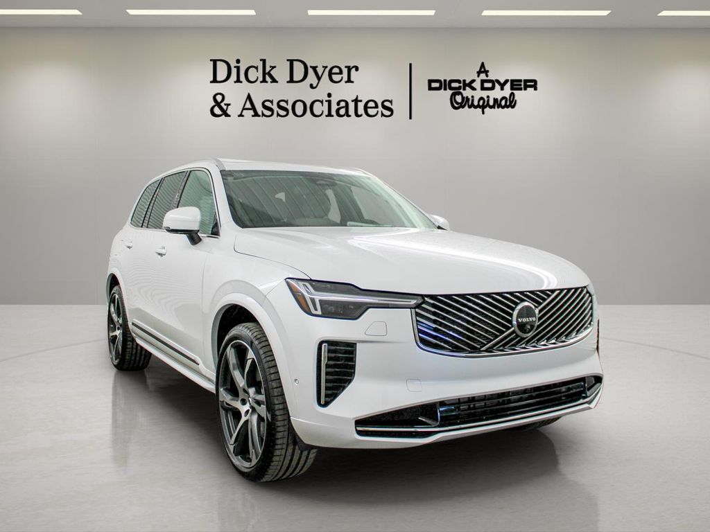 2026 Volvo XC90