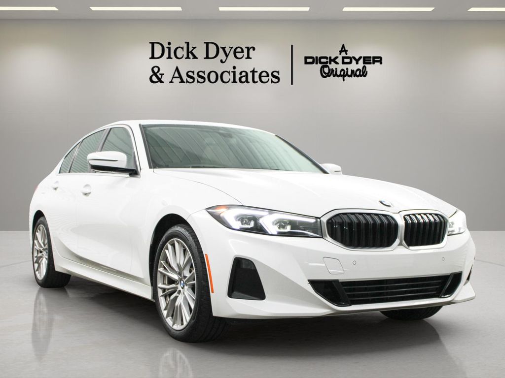 2024 BMW 3 Series 330i Sedan