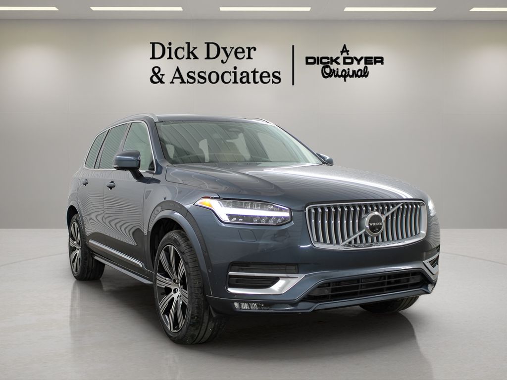 2023 Volvo XC90 Ultimate SUV