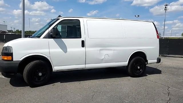 2018 Chevrolet Express Cargo Work Van - Photo 4
