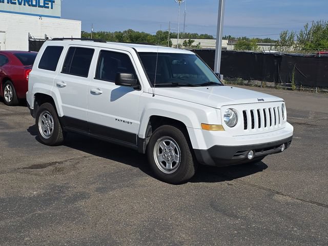 Used 2017 Jeep Patriot Sport with VIN 1C4NJPBA0HD166444 for sale in Southgate, MI