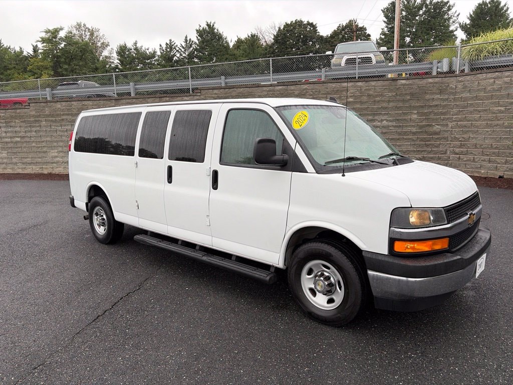 2024 Chevrolet Express Passenger