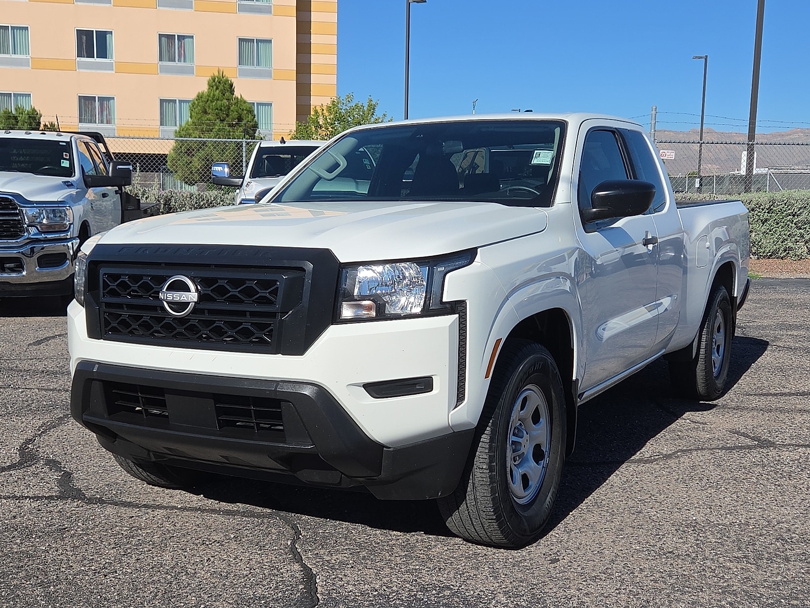 2024 Nissan Frontier