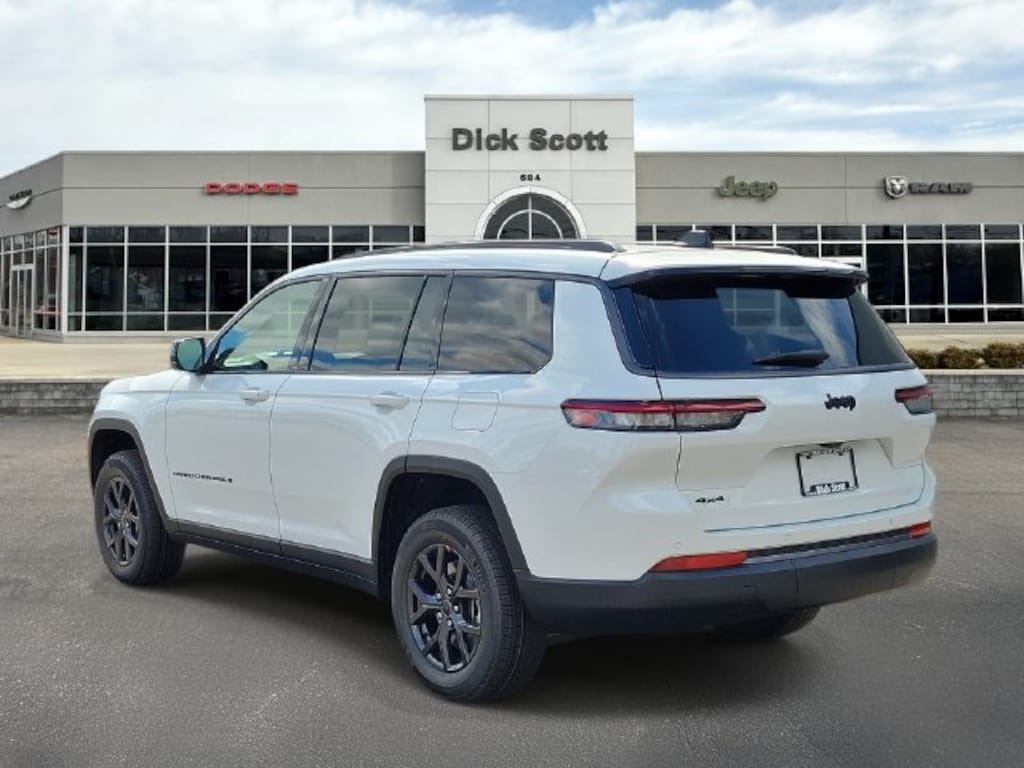 New 2027 Jeep Grand Cherokee L Laredo Sport Utility