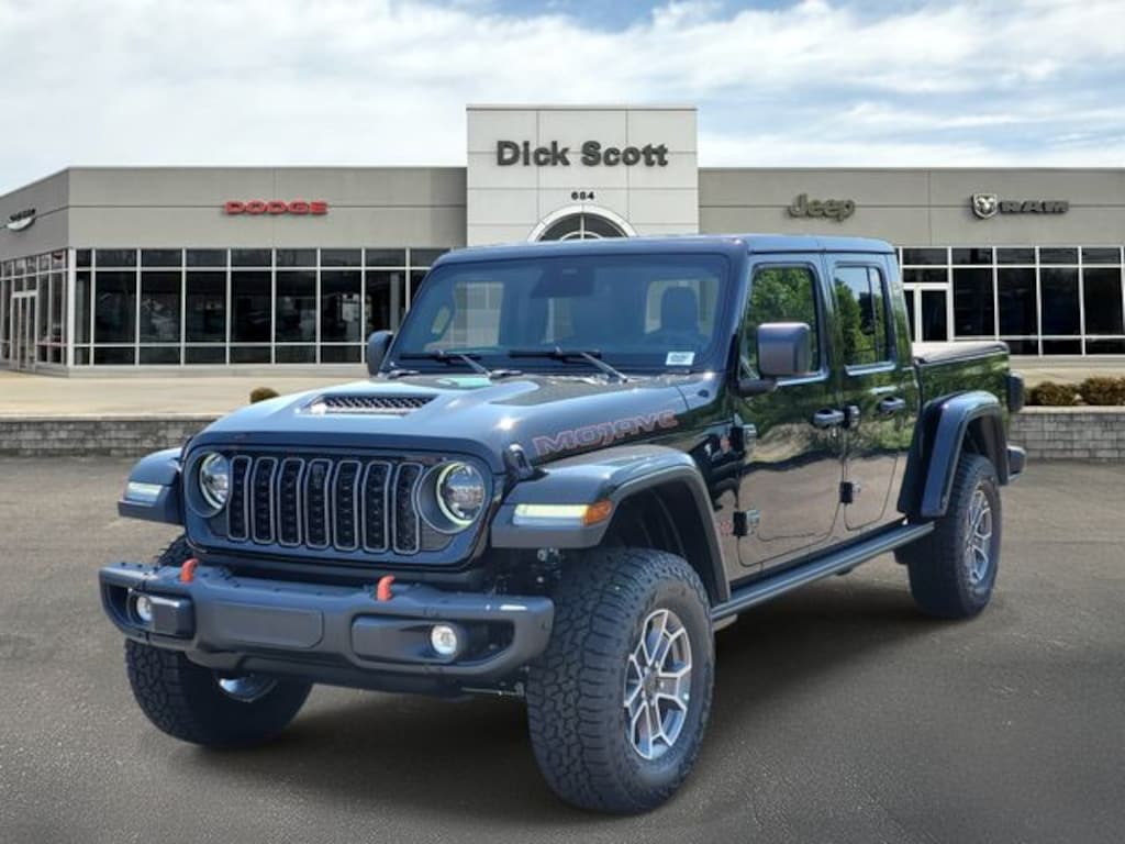 New 2026 Jeep Gladiator Mojave Pickup
