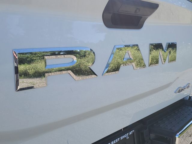 2025 RAM 2500 Tradesman - Photo 6