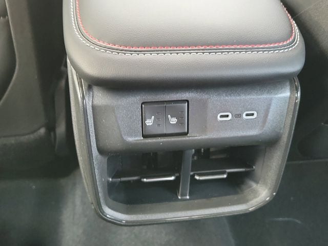 2026 Dodge Charger Scat Pack - Photo 18