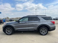 2022 Ford Explorer XLT SUV