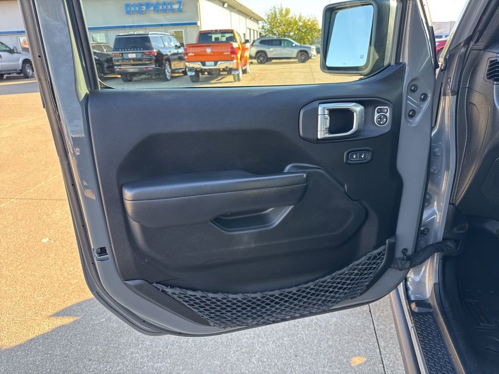 2023 Jeep Gladiator Rubicon - Photo 12