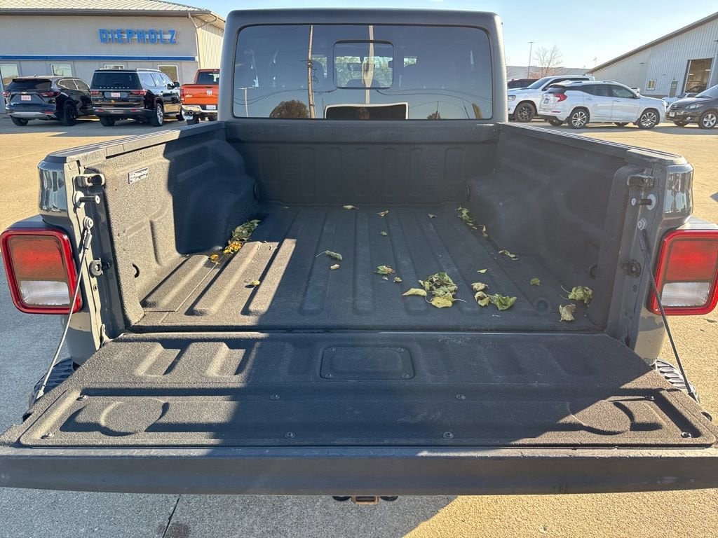 2023 Jeep Gladiator Rubicon - Photo 11