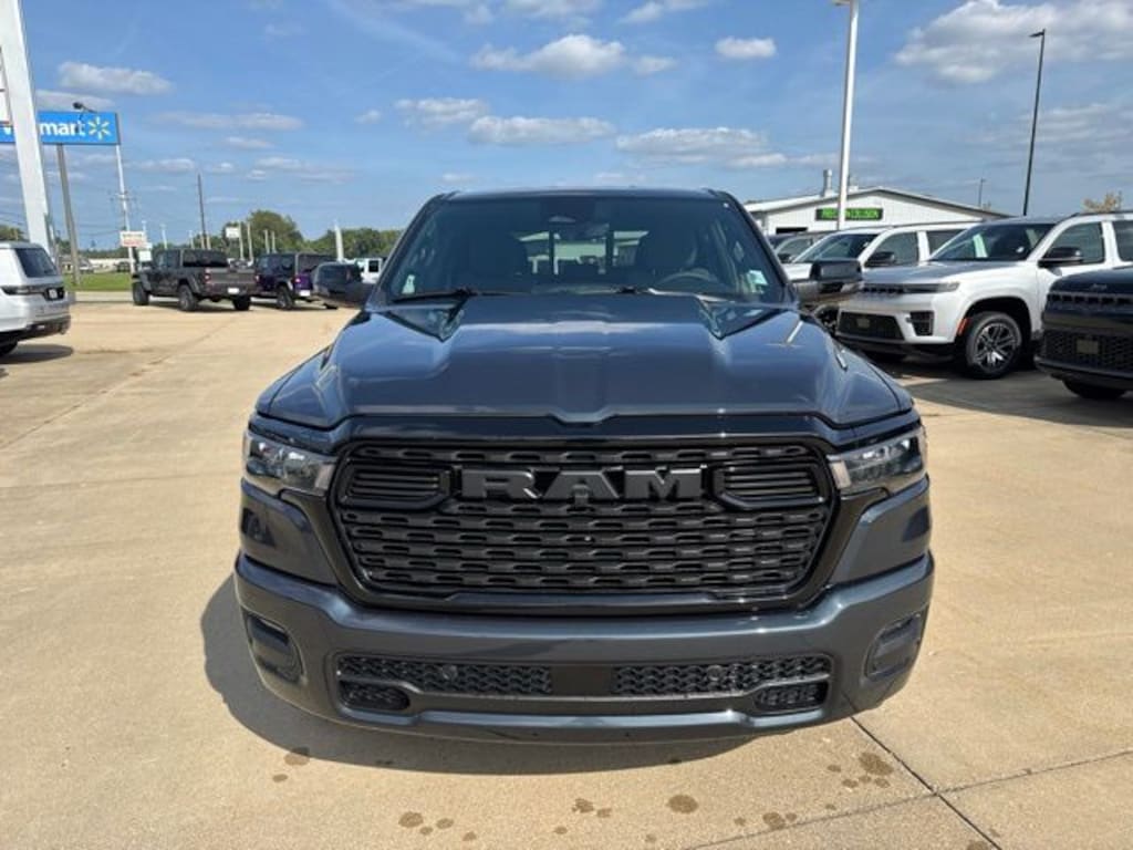 New 2026 Ram 1500 BIG HORN CREW CAB 4X4 5'7 BOX Pickup