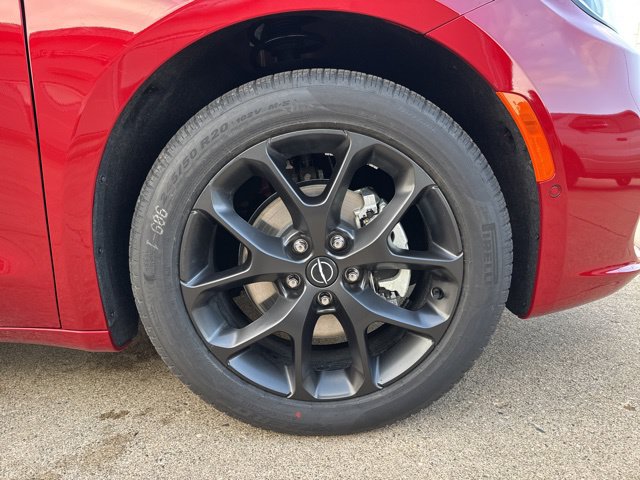 2026 Chrysler Pacifica Select - Photo 9