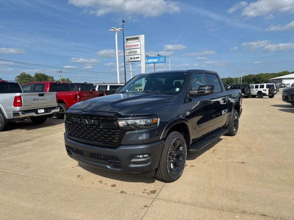 New 2026 Ram 1500 BIG HORN CREW CAB 4X4 5'7 BOX Pickup