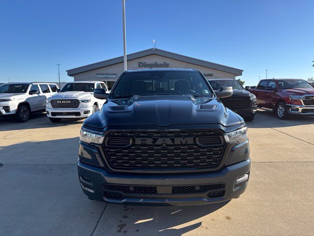 New 2027 Ram 1500 EXPRESS CREW CAB 4X4 5'7 BOX Pickup