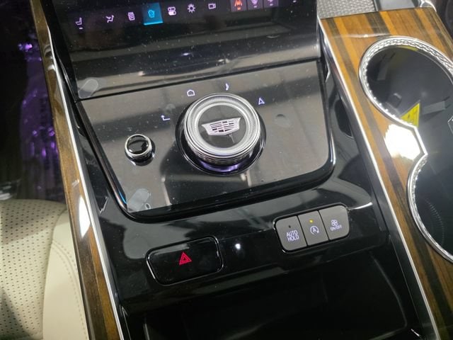 2026 Cadillac Escalade Platinum Luxury - Photo 26