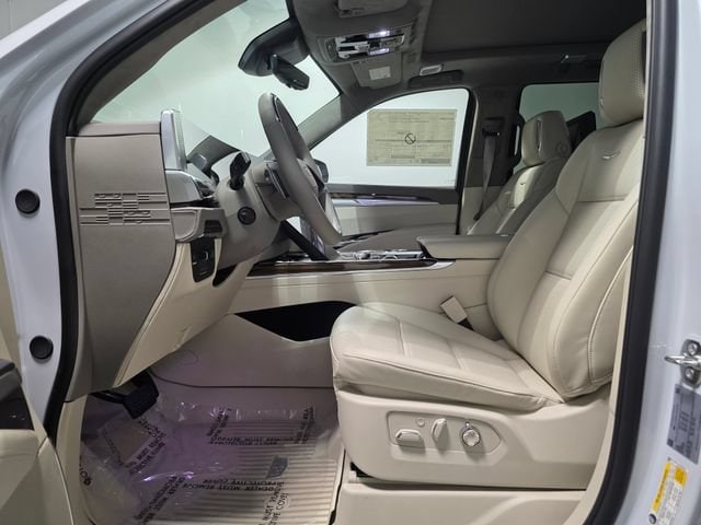 2026 Cadillac Escalade Platinum Luxury - Photo 14