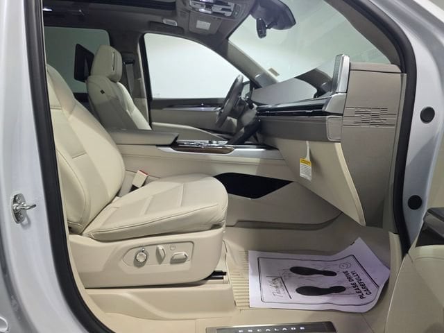 2026 Cadillac Escalade Platinum Luxury - Photo 35