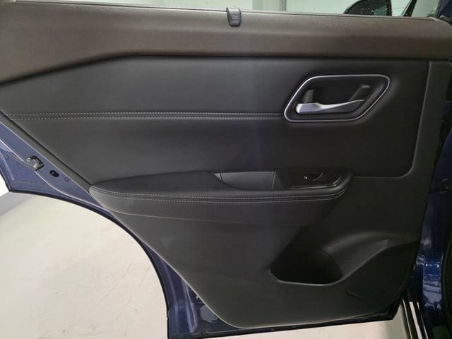 2021 Nissan Rogue SV - Photo 26