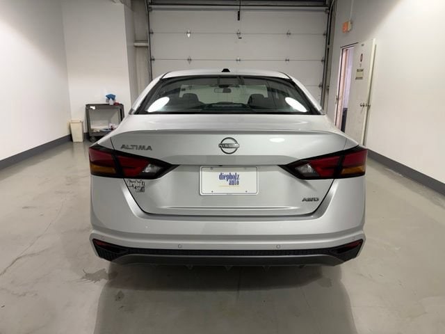 2026 Nissan Altima SV - Photo 6