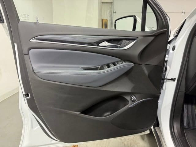 2023 Buick Enclave Essence - Photo 11