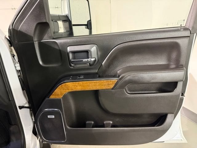 2019 Chevrolet Silverado 2500HD High Country - Photo 26